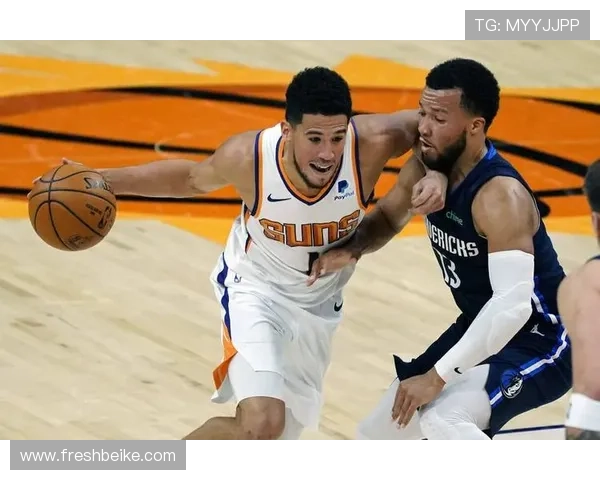 布克砍下26分9助攻弗拉格贡献16分6篮板6助攻 太阳战胜独行侠迎来四连胜 布克砍下26分9助攻弗拉格贡献16分6篮板6助攻 太阳战胜独行侠迎来四连胜